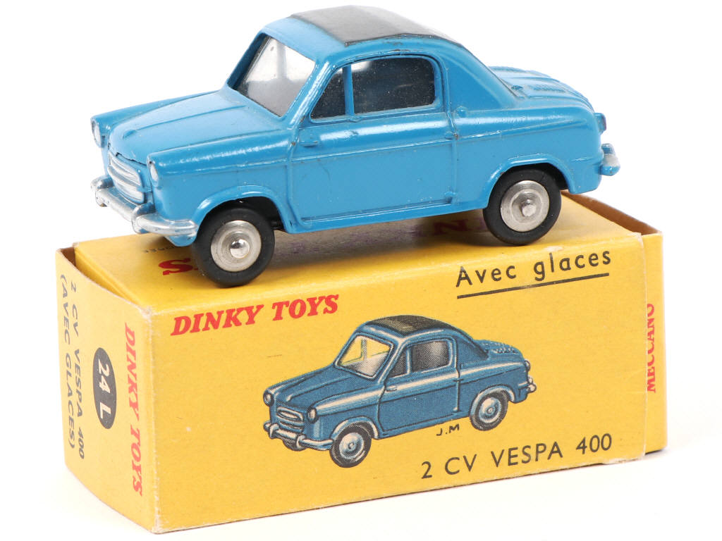 Lot 188 - DINKY TOYS (FRANCE) (1)