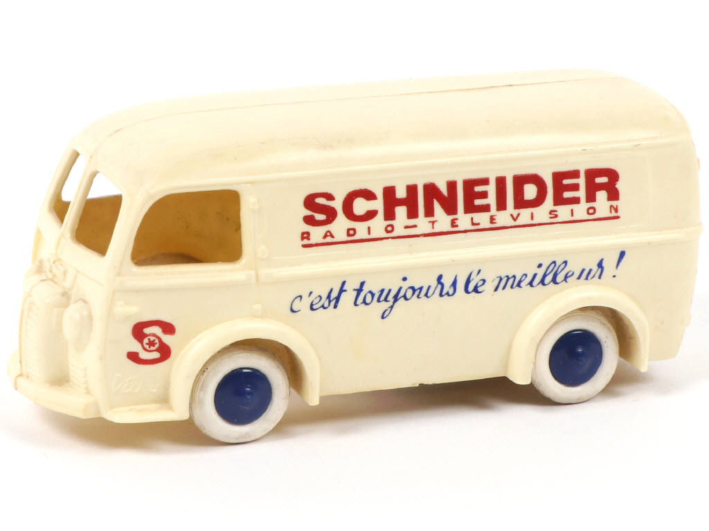 Lot 253 - BOURBON (FRANCE) (1)