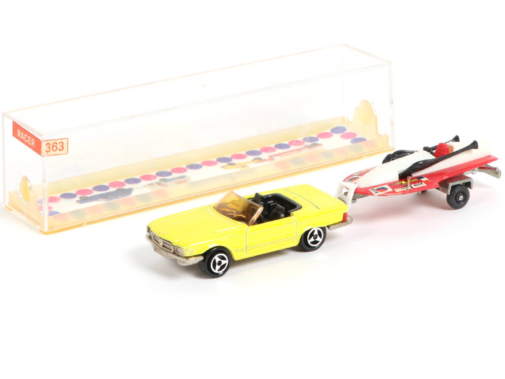 Lot 92 - MAJORETTE (FRANCE) (1)