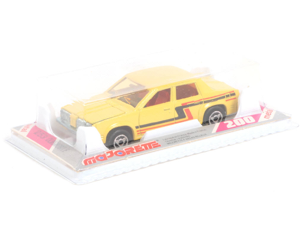 Lot 154 - MAJORETTE (FRANCE) (1)