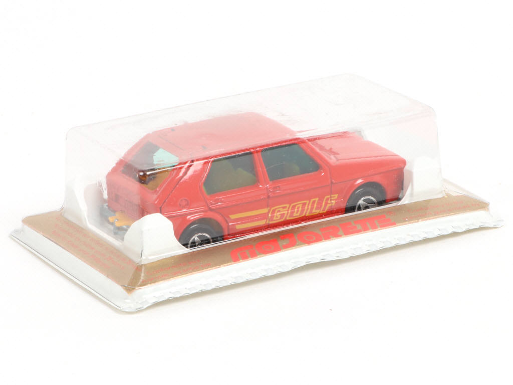 Lot 157 - MAJORETTE (FRANCE) (1)