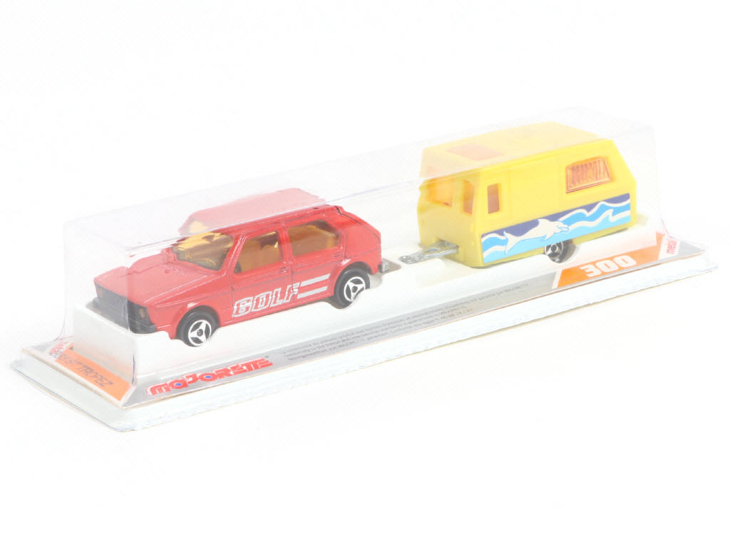 Lot 158 - MAJORETTE (FRANCE) (1)