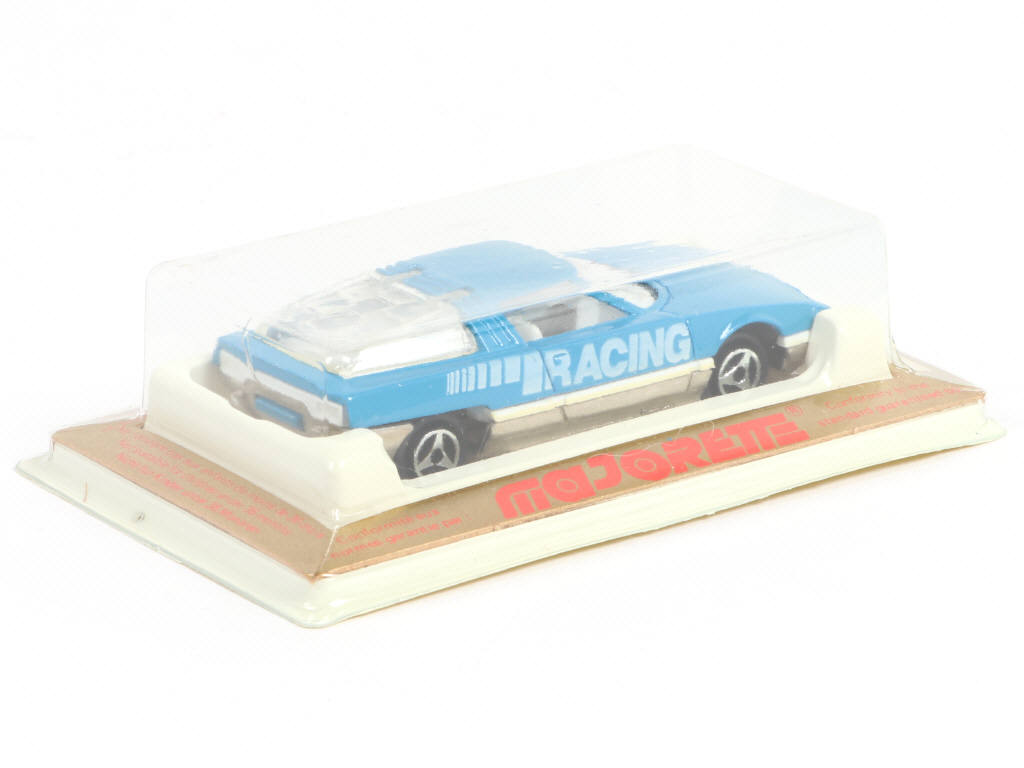 Lot 166 - MAJORETTE (FRANCE) (1)