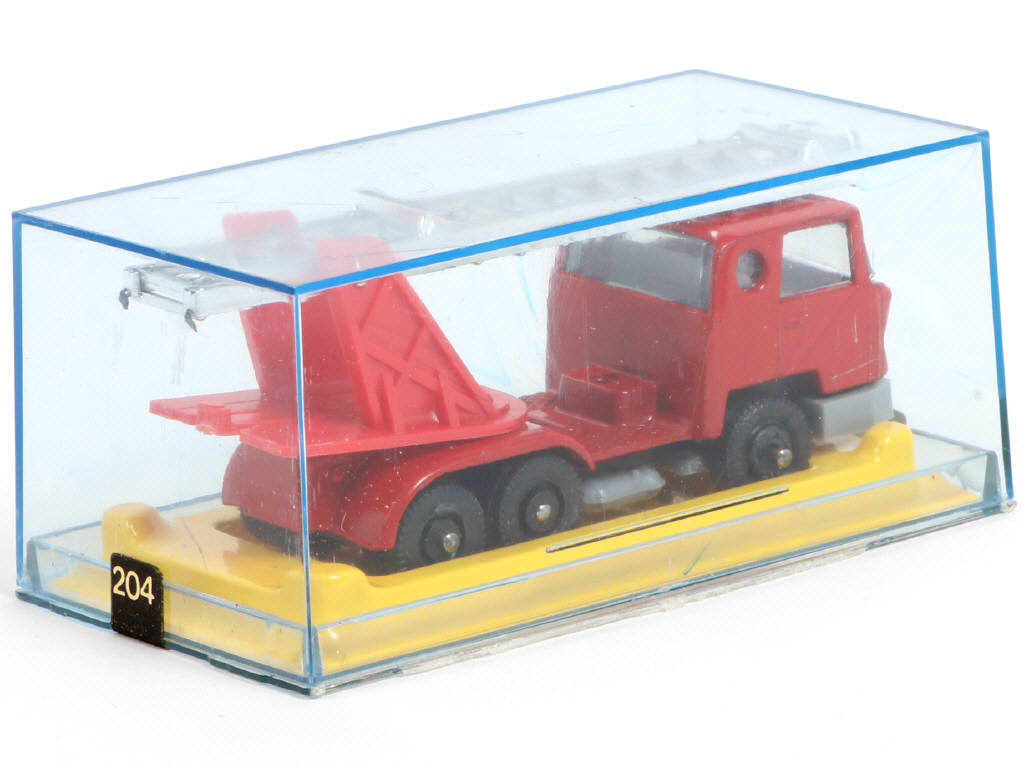 Lot 190 - MAJORETTE (FRANCE) (1)