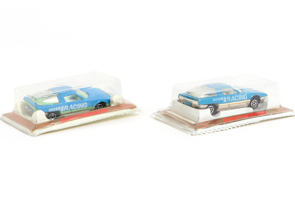 Lot 243 - MAJORETTE (FRANCE) (2)