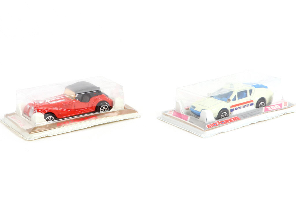 Lot 247 - MAJORETTE (FRANCE) (2)
