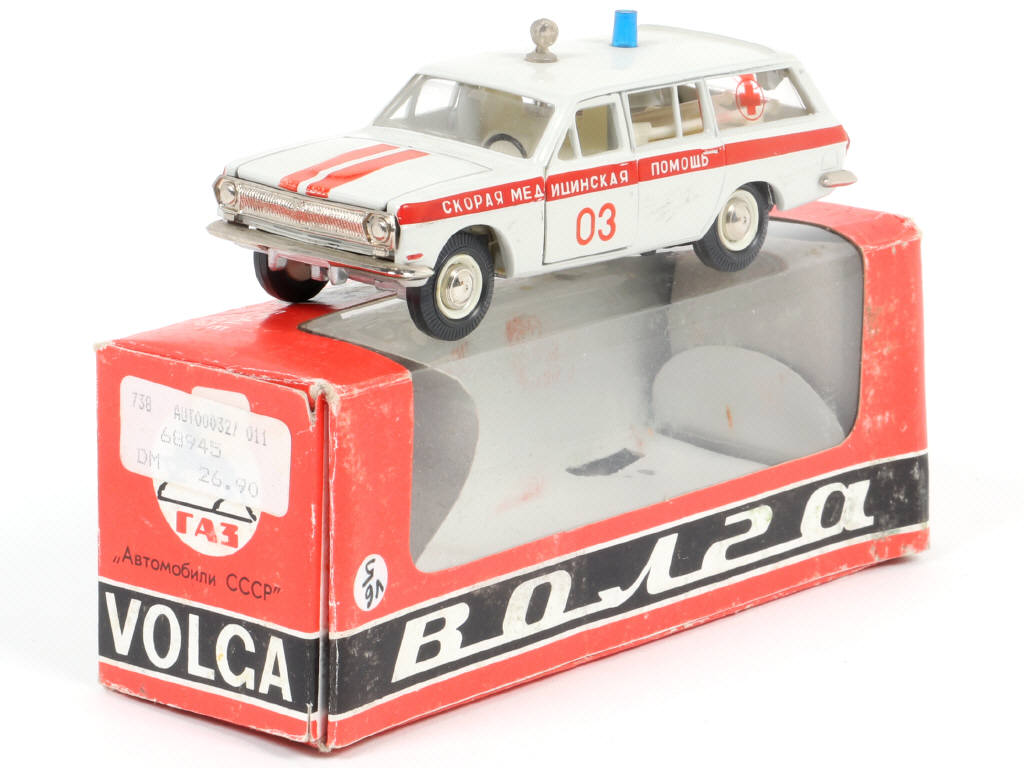 Lot 182 - NOVOEXPORT (URSS) (1)
