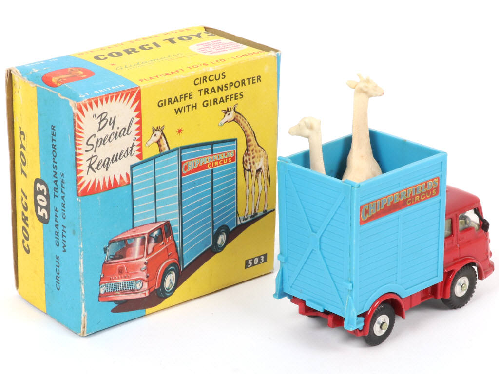 Lot 266 - CORGI TOYS (GB) (1)