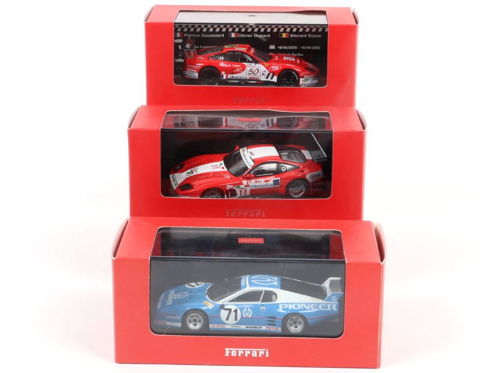 Lot 109 - IXO (CHINE) (3)