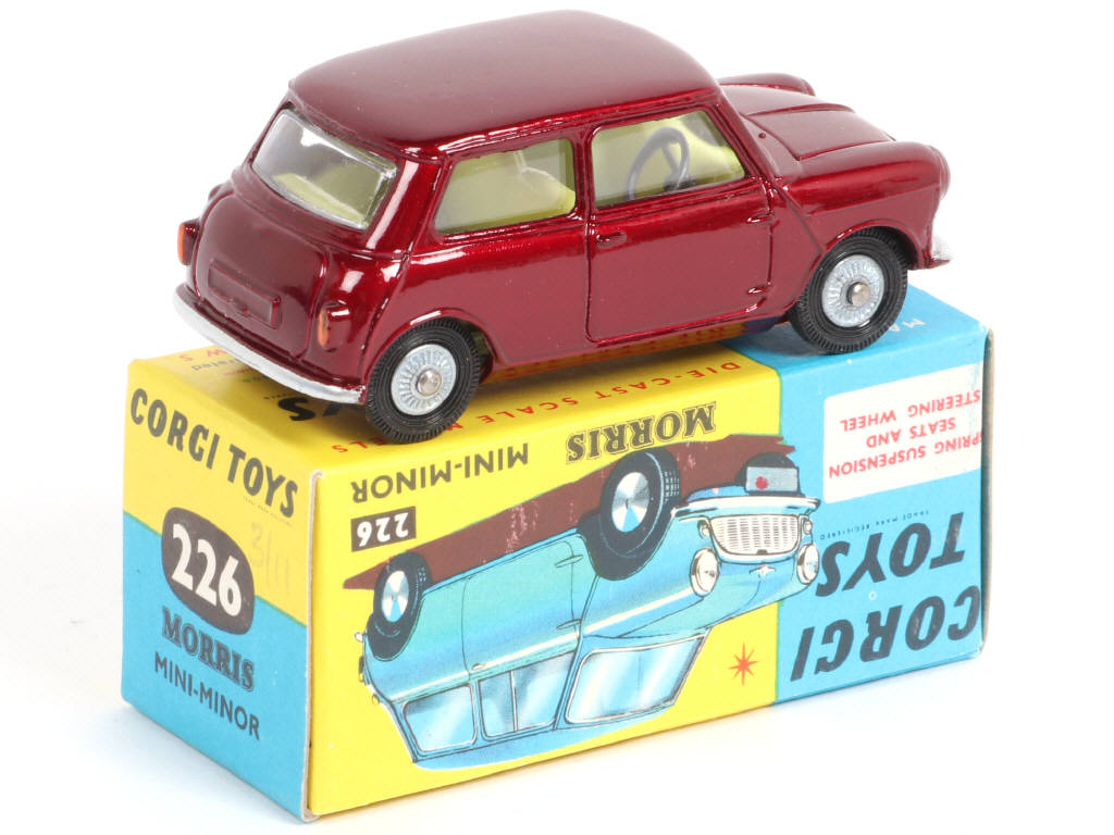 Lot 251 - CORGI TOYS (GB) (1)