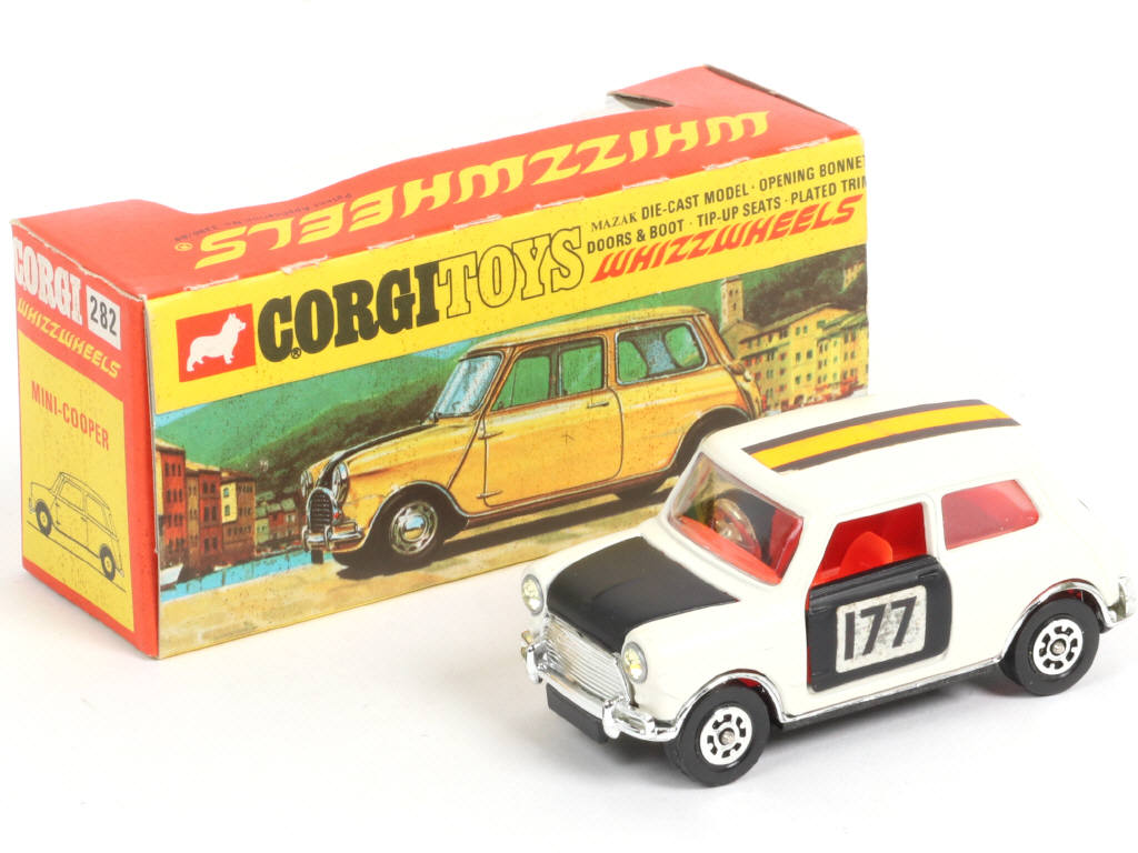 Lot 253 - CORGI TOYS (GB) (1)