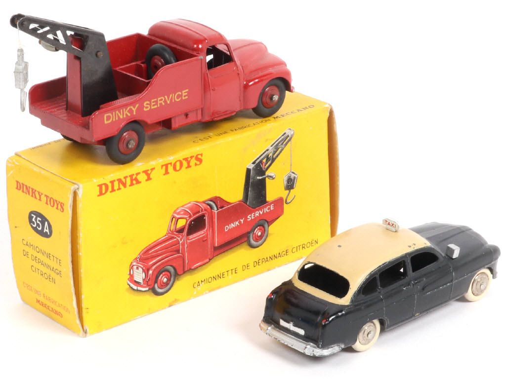 Lot 400 - DINKY TOYS (FRANCE) (2)