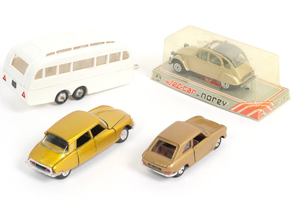 Lot 310 - NOREV - JET CAR (FRANCE) (4)