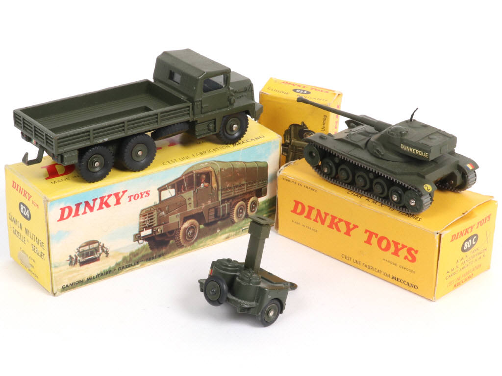 Lot 419 - DINKY TOYS (FRANCE) (3)