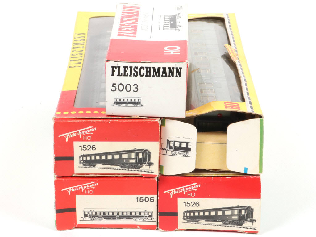 Lot 17 - FLEISCHMANN 'HO' (ALLEMAGNE) (5)