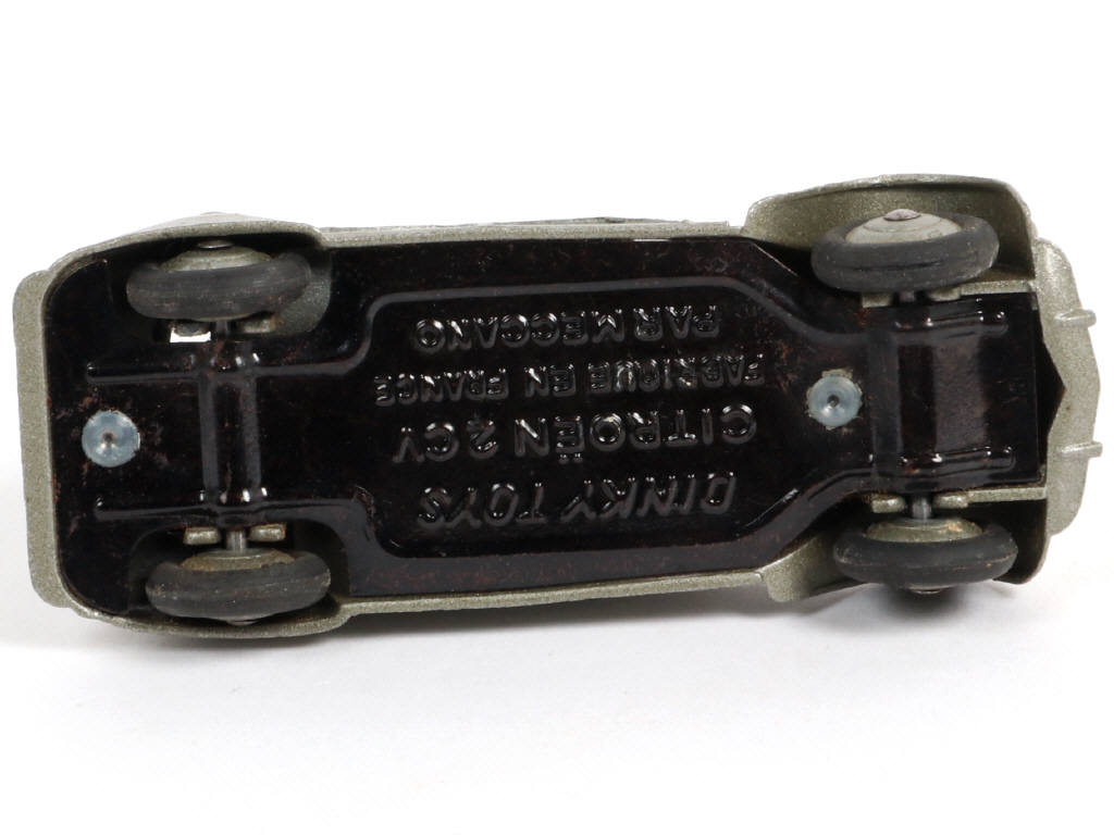 Lot 373 - DINKY TOYS (FRANCE) (1)