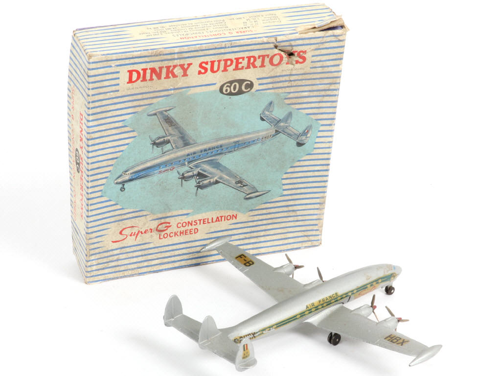 Lot 396 - DINKY TOYS (FRANCE) (1)
