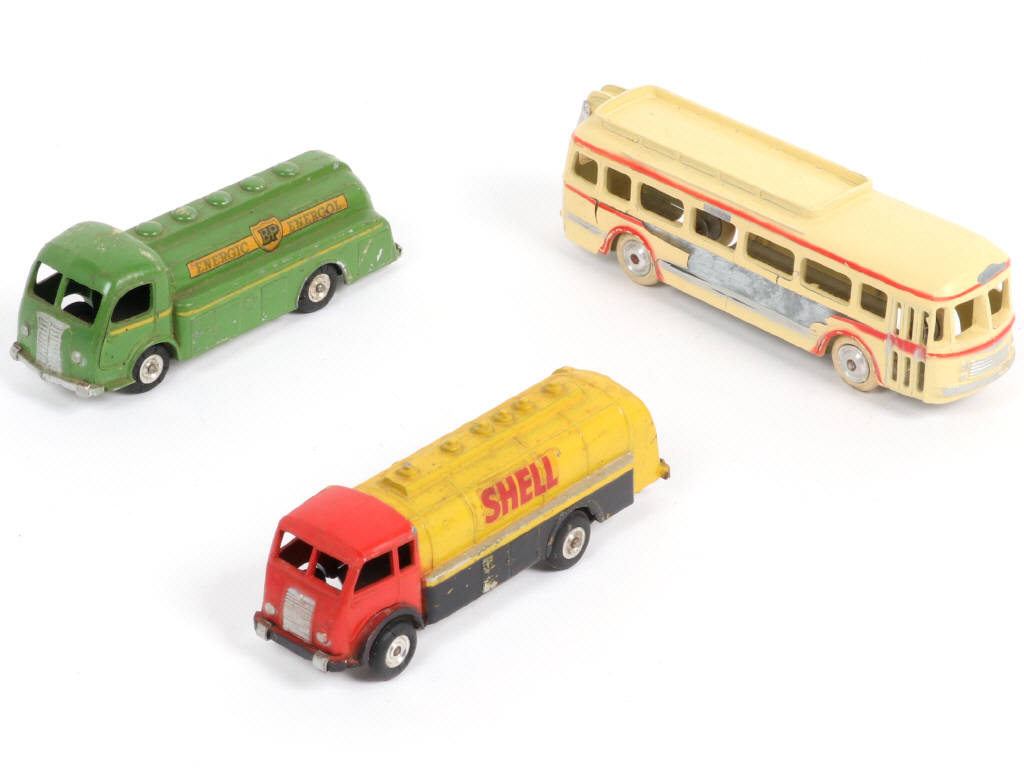 Lot 303 - C.I.J. (FRANCE) (3)