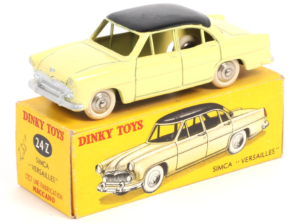 Lot 448 - DINKY TOYS (FRANCE) (1)