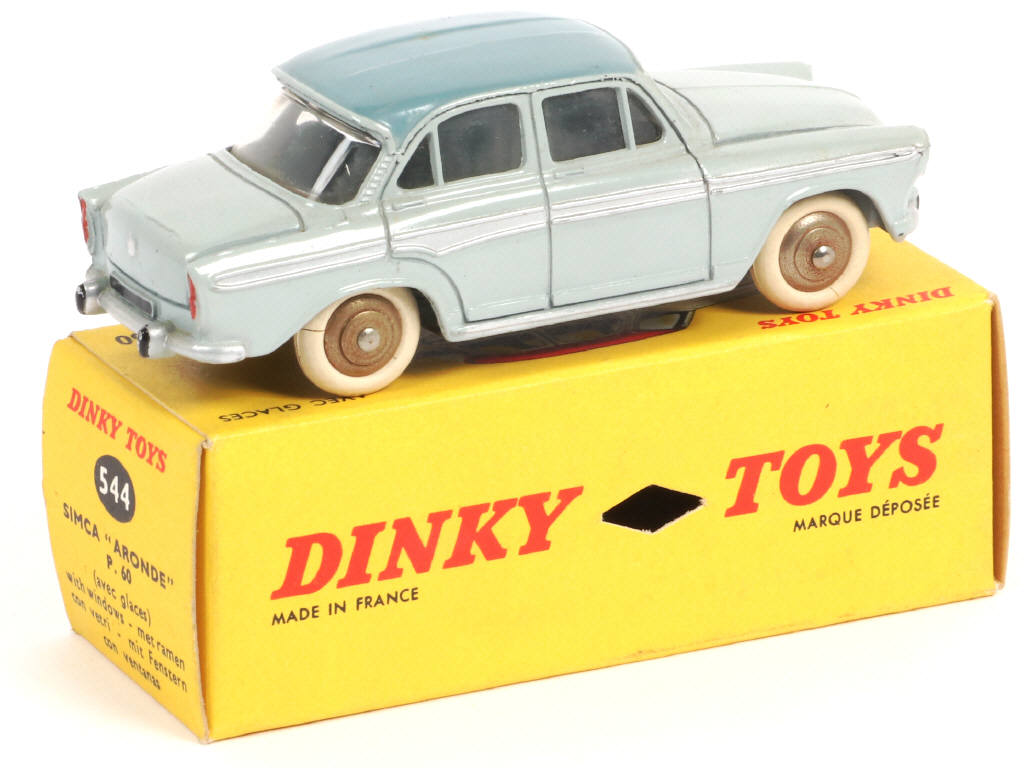 Lot 474 - DINKY TOYS (FRANCE) (1)
