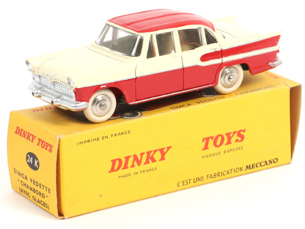 Lot 424 - DINKY TOYS (FRANCE) (1)