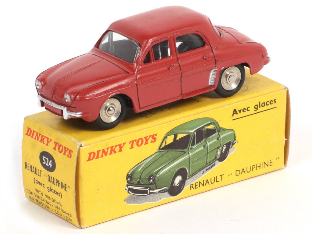 Lot 419 - DINKY TOYS (FRANCE) (1)