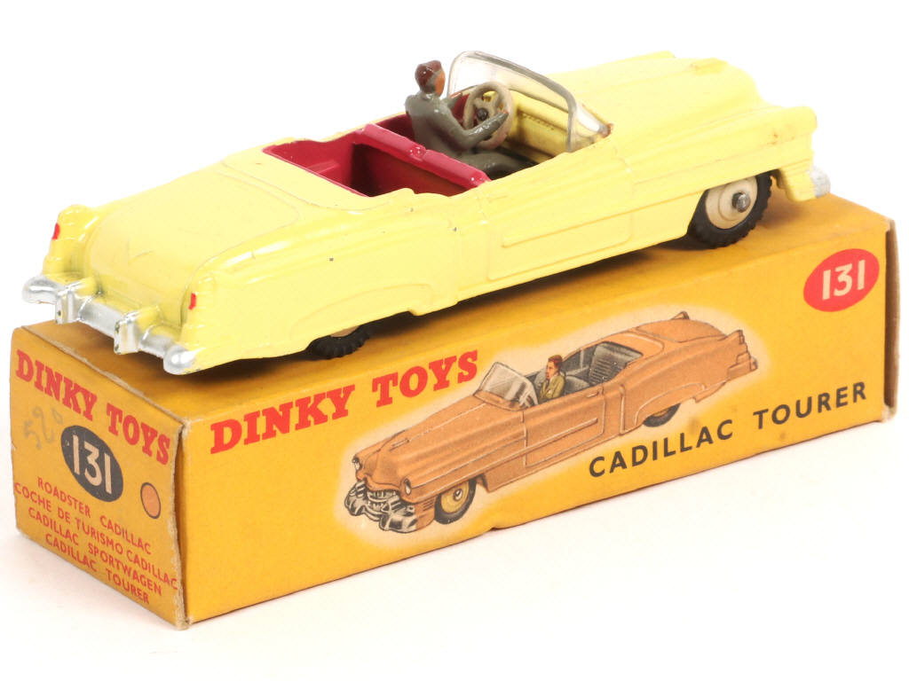 Lot 583 - DINKY TOYS (GB) (1)