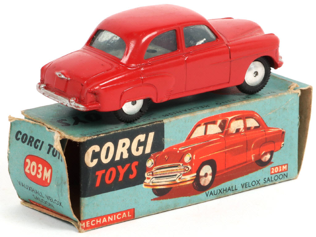Lot 168 - CORGI TOYS (GB) (1)