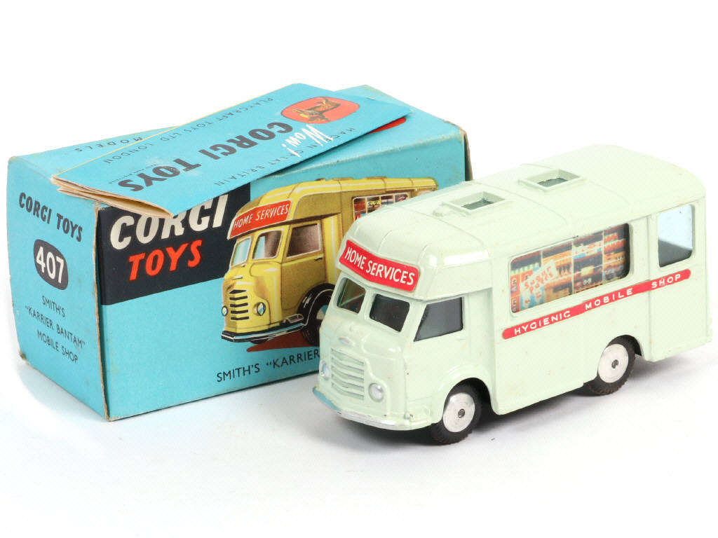 Lot 201 - CORGI TOYS (GB) (1)