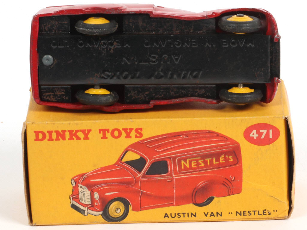 Lot 635 - DINKY TOYS (GB) (1)