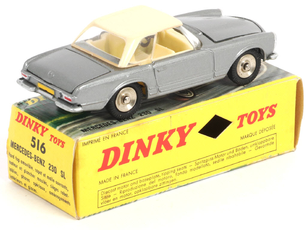 Lot 490 - DINKY TOYS (FRANCE) (1)