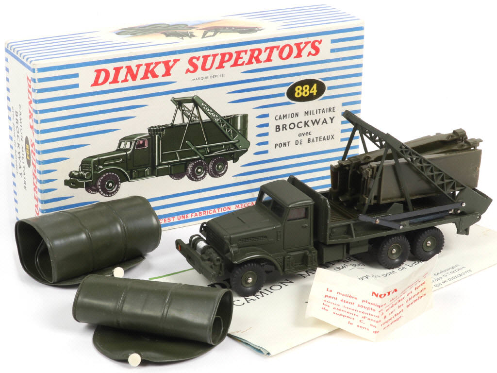 Lot 548 - DINKY TOYS (FRANCE) (1)