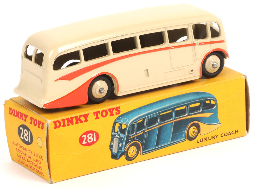 Lot 648 - DINKY TOYS (GB) (1)