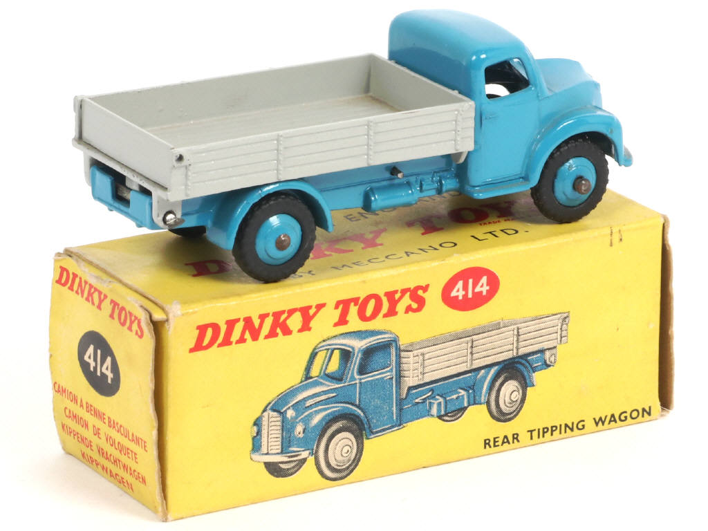 Lot 641 - DINKY TOYS (GB) (1)