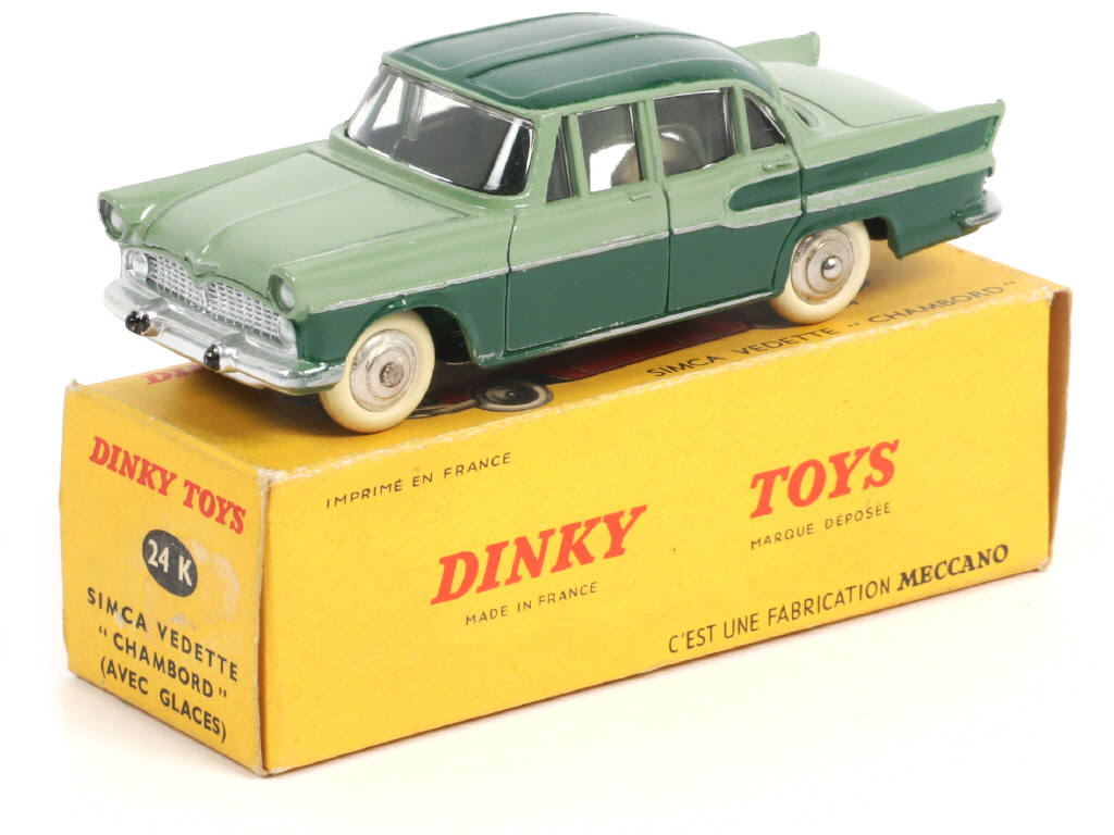 Lot 423 - DINKY TOYS (FRANCE) (1)