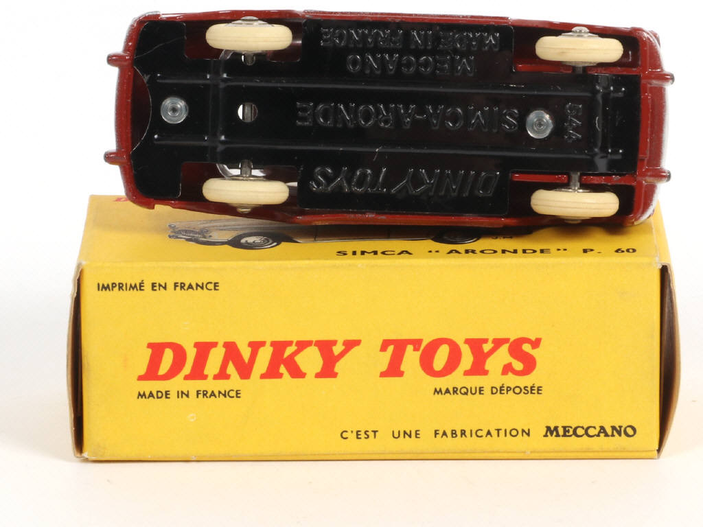 Lot 472 - DINKY TOYS (FRANCE) (1)