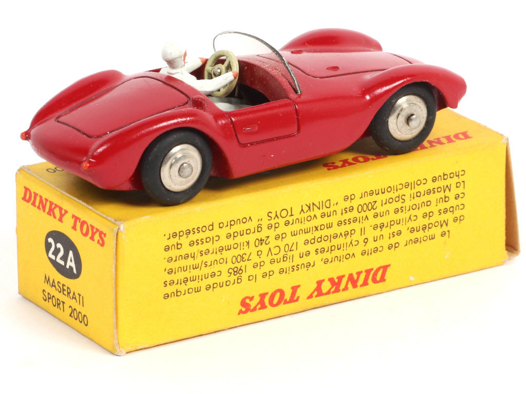Lot 389 - DINKY TOYS (FRANCE) (1)