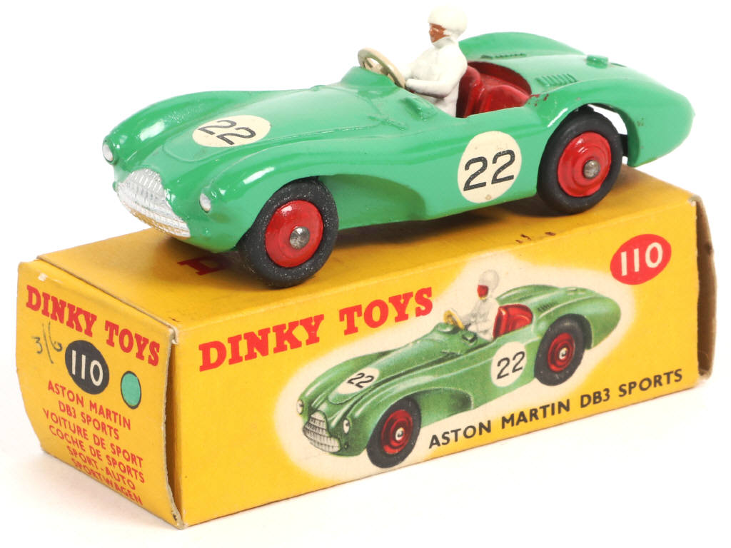 Lot 577 - DINKY TOYS (GB) (1)