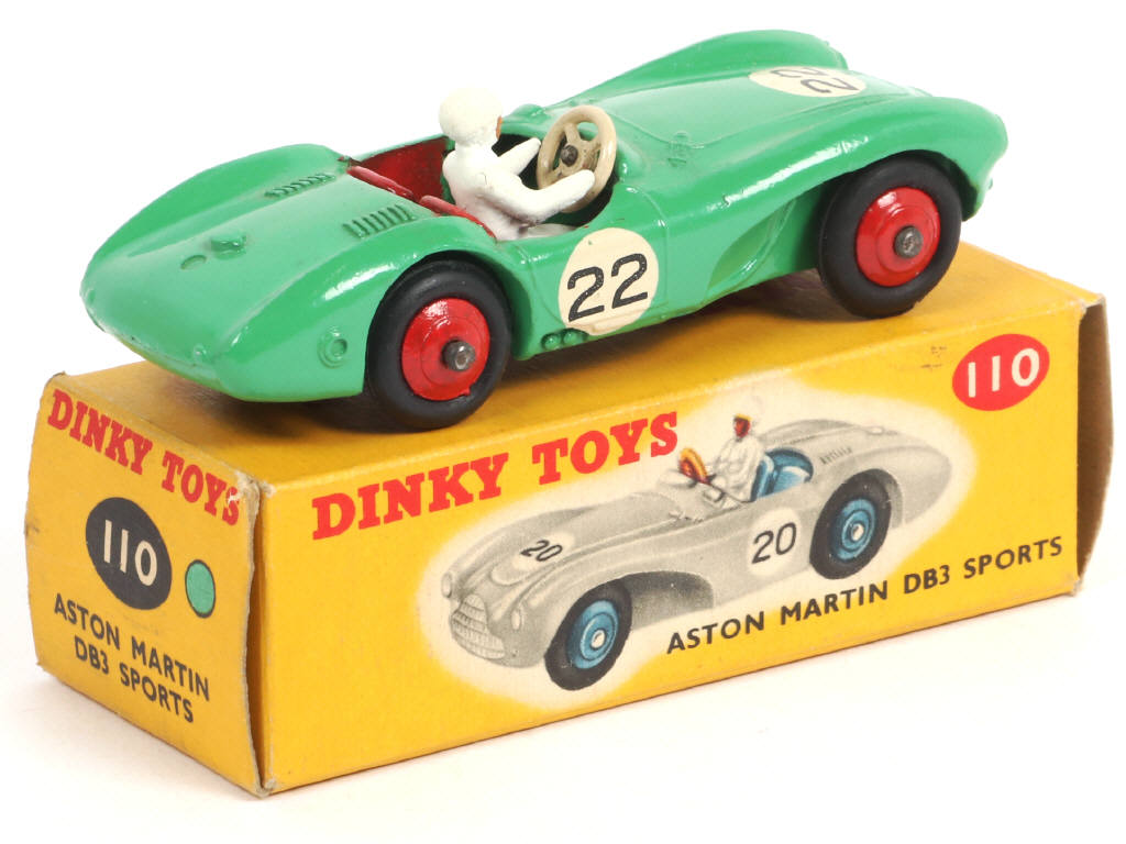 Lot 577 - DINKY TOYS (GB) (1)