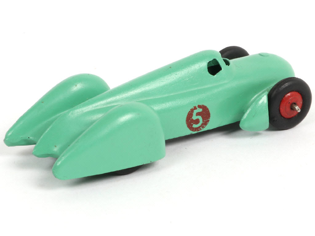 Lot 366 - DINKY TOYS (FRANCE) (1)