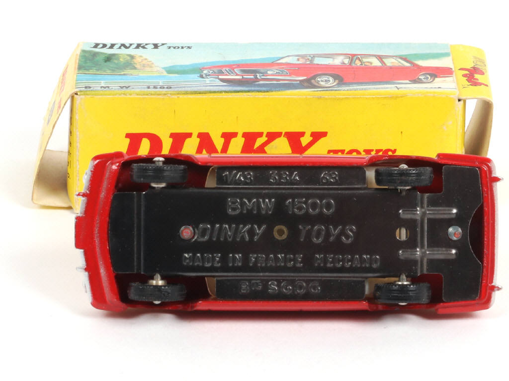 Lot 346 - DINKY TOYS (FRANCE) Série POCH (1)