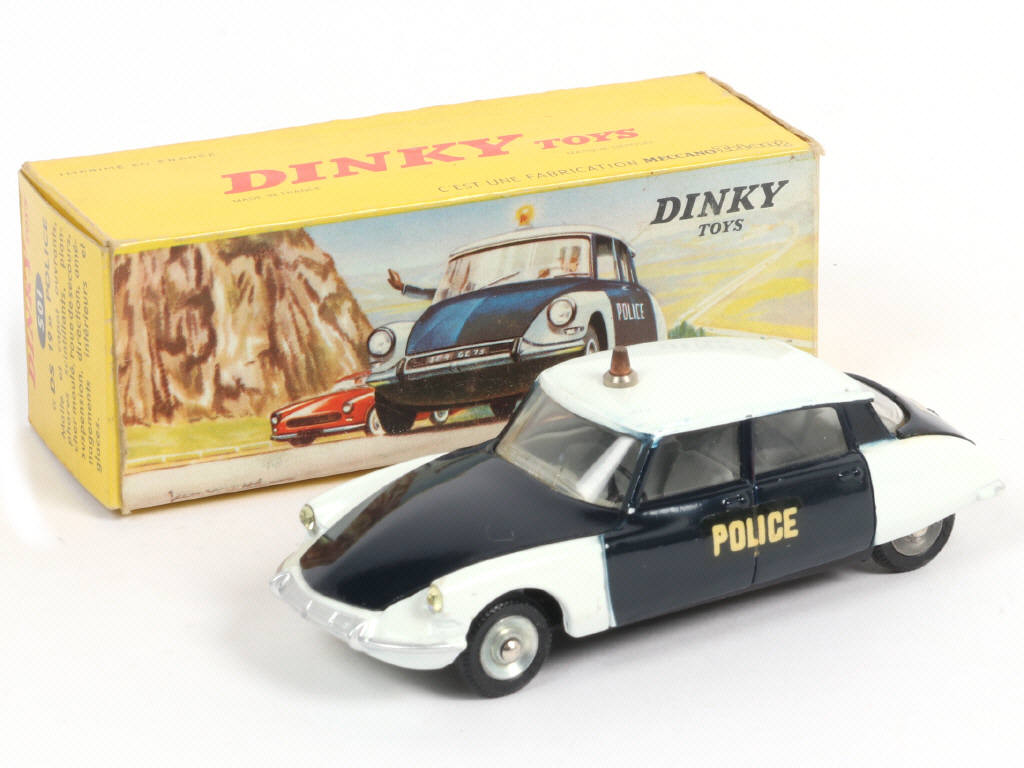 Lot 408 - DINKY TOYS (FRANCE) (1)