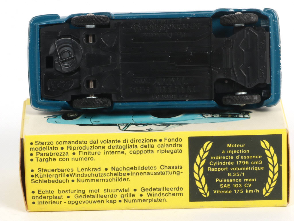 Lot 467 - DINKY TOYS (FRANCE) (1)