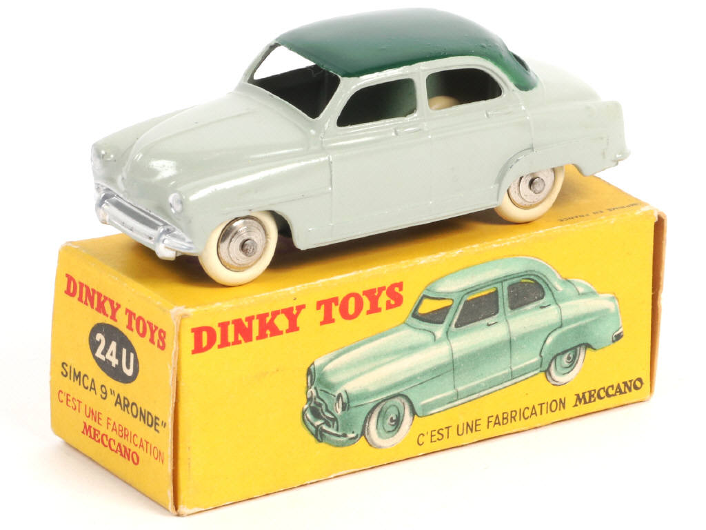 Lot 434 - DINKY TOYS (FRANCE) (1)