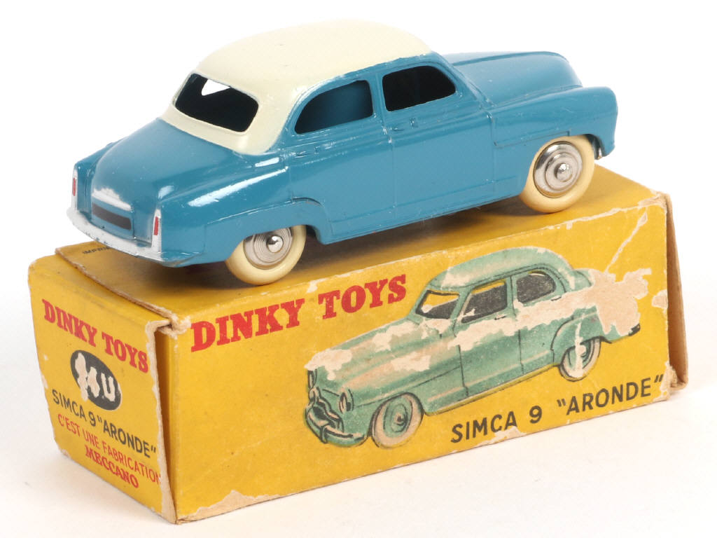 Lot 436 - DINKY TOYS (FRANCE) (1)