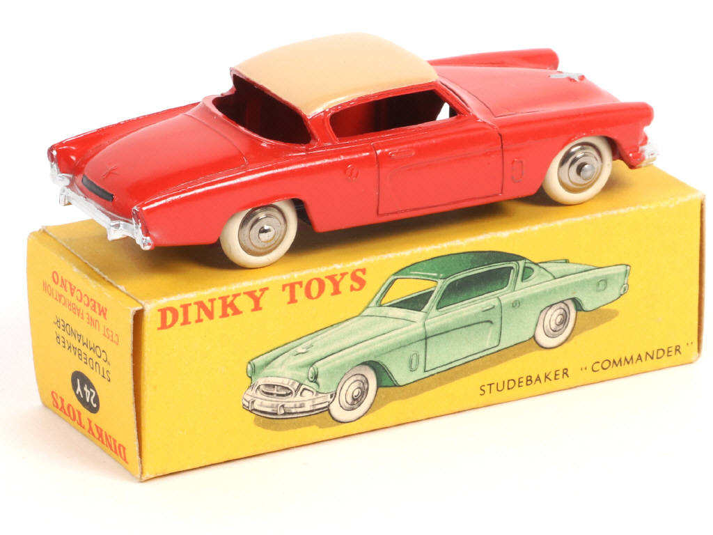 Lot 444 - DINKY TOYS (FRANCE) (1)