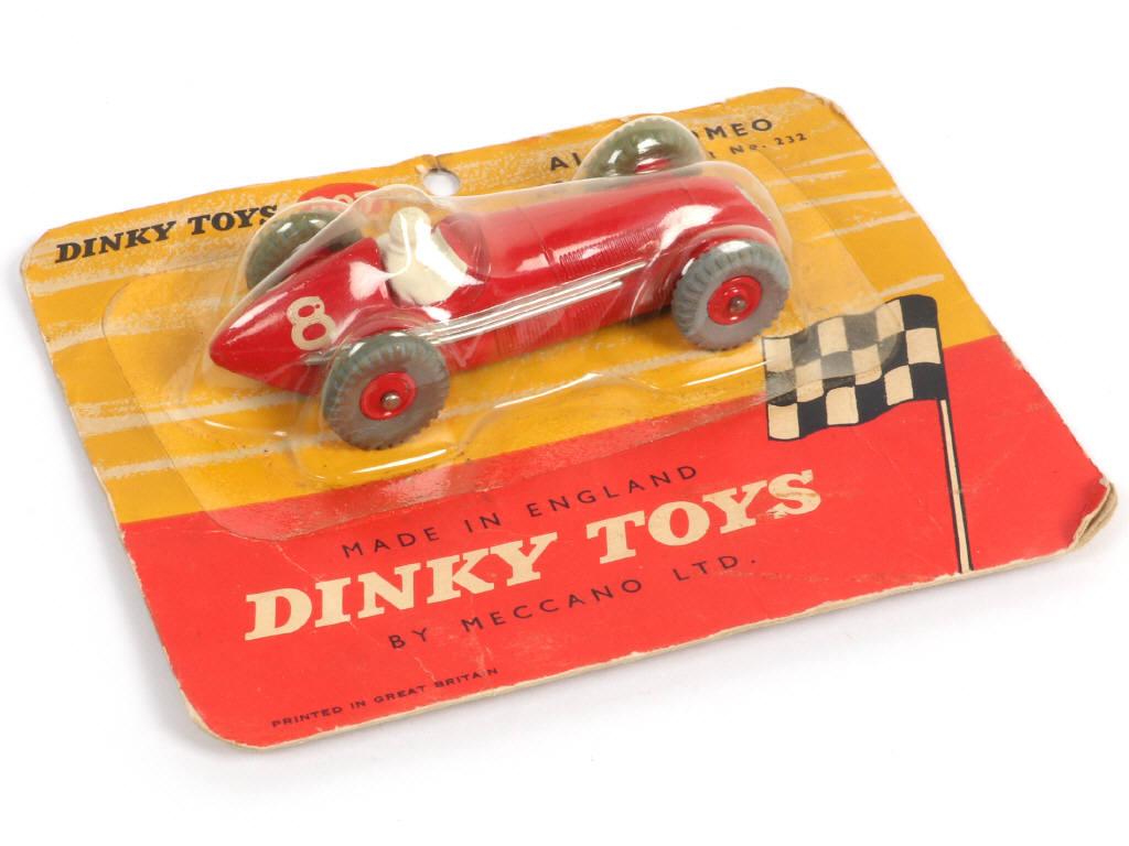 Lot 568 - DINKY TOYS (GB) (1)