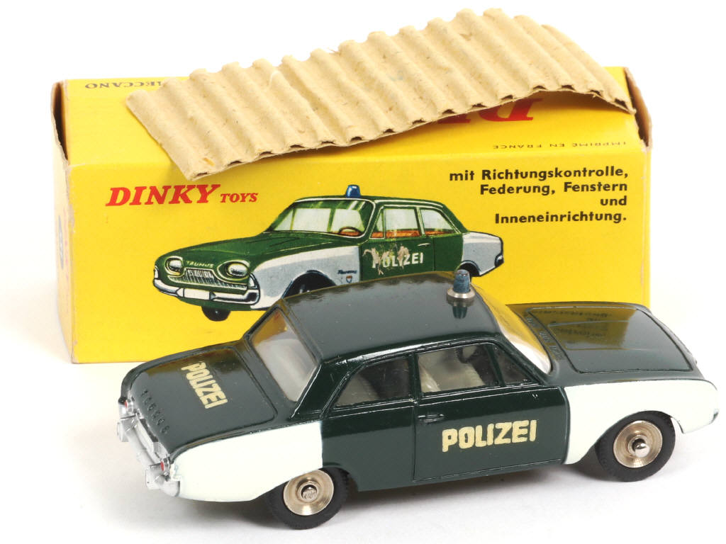 Lot 499 - DINKY TOYS (FRANCE) (1)