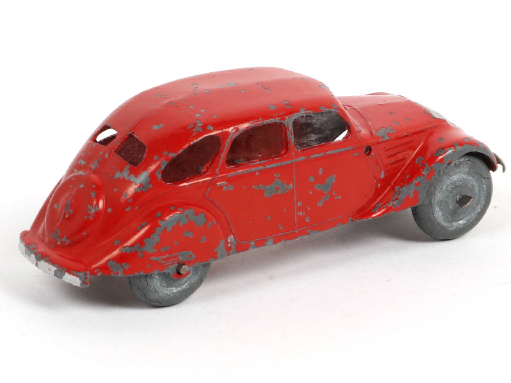 Lot 360 - DINKY TOYS (FRANCE) (1)