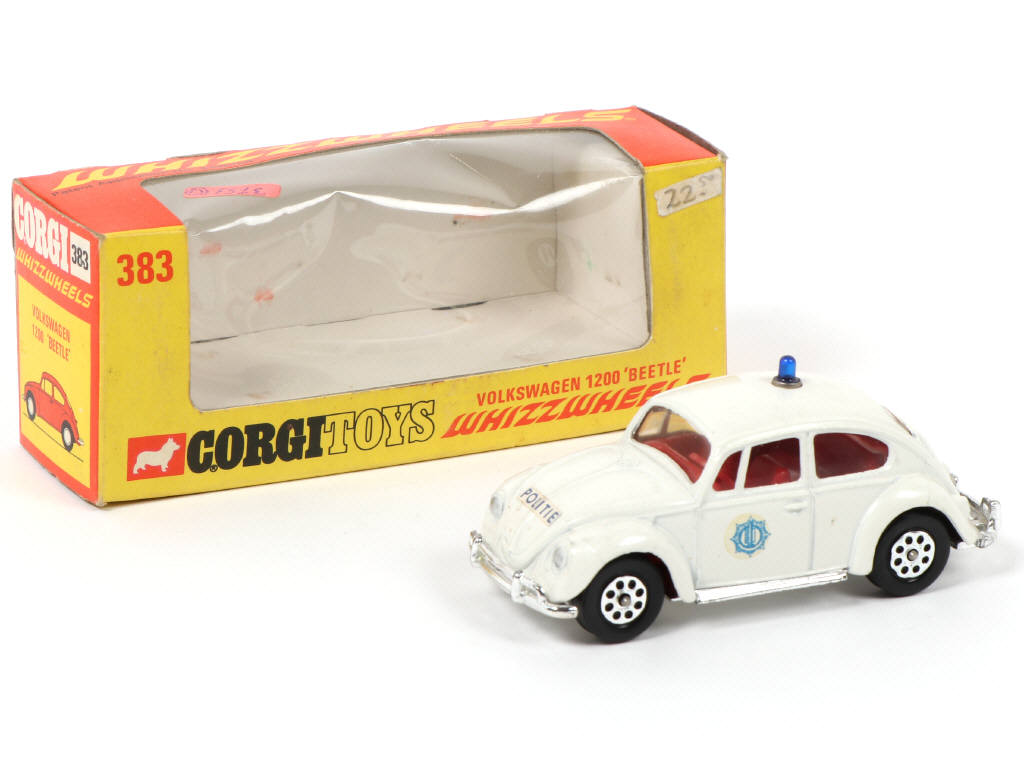 Lot 181 - CORGI TOYS (GB) (1)